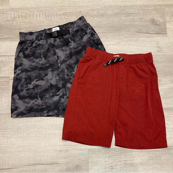 Old Navy Shorts - Size XL (14-16) - Picture 1 of 3